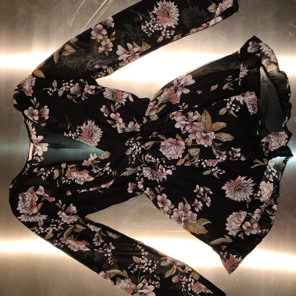 Floral Romper - Picture 2 of 2